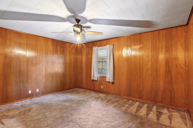 3010 Lamar Circle, El Campo, TX 77437