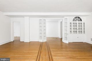 235 S 15th St Apt 407, Philadelphia, PA 19102
