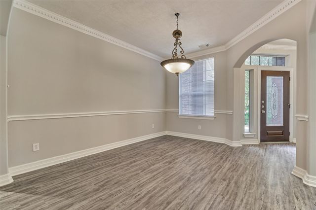 7 Raindance Court, The Woodlands, TX 77385