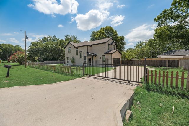 1030 Lyle Street, Lancaster, TX 75134