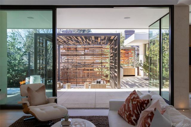 121 S Cherry Street, Denver, CO 80246