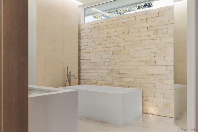 121 S Cherry Street, Denver, CO 80246