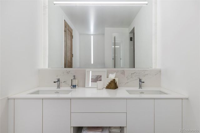 121 S Cherry Street, Denver, CO 80246