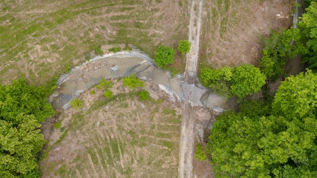 275 Horns River Road Road, Irvine, KY 40336