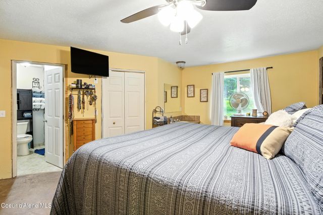 528 Trapper Creek RD, Sandpoint, ID 83864