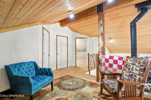 528 Trapper Creek RD, Sandpoint, ID 83864