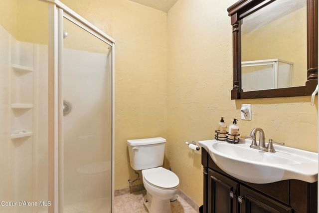 528 Trapper Creek RD, Sandpoint, ID 83864