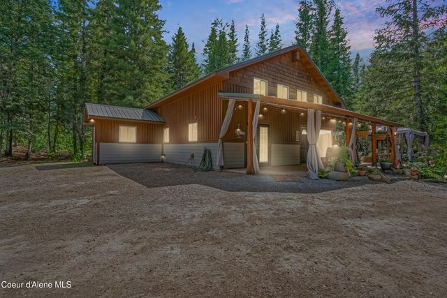528 Trapper Creek RD, Sandpoint, ID 83864