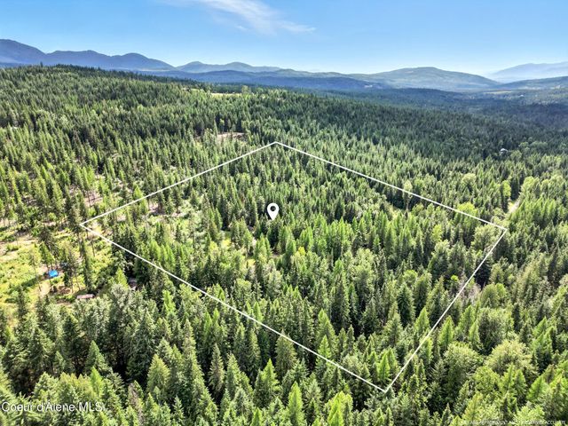 528 Trapper Creek RD, Sandpoint, ID 83864