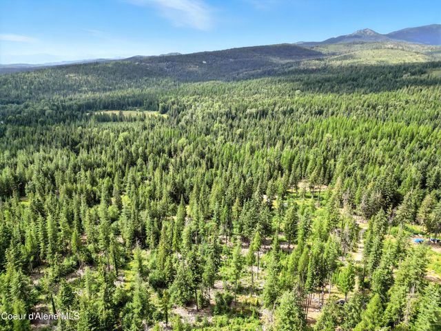 528 Trapper Creek RD, Sandpoint, ID 83864