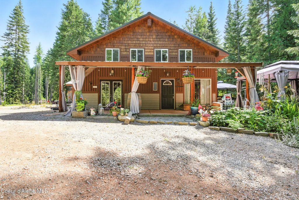 528 Trapper Creek RD, Sandpoint, ID 83864