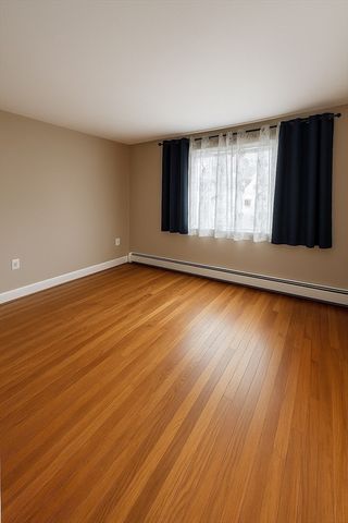 45 Roswell Ave 2, Dracut, MA 01826