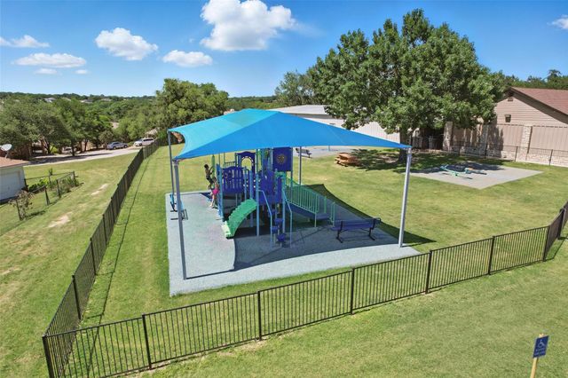 5610 Cuero Drive, De Cordova, TX 76049