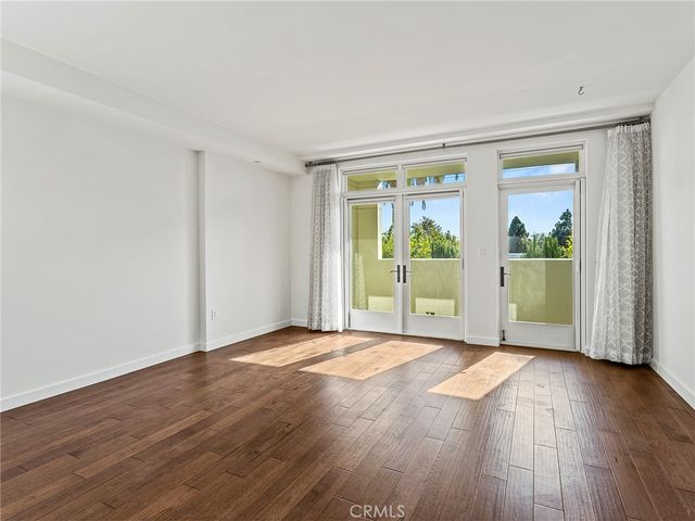 920 Granite Drive 213, Pasadena, CA 91101