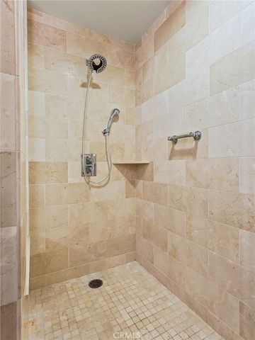 920 Granite Drive 213, Pasadena, CA 91101
