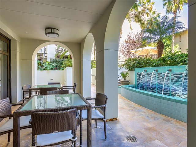920 Granite Drive 213, Pasadena, CA 91101