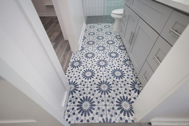 120 Pierce Ave, San Antonio, TX 78208