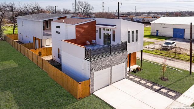 120 Pierce Ave, San Antonio, TX 78208