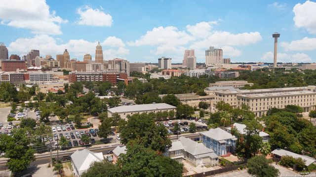 120 Pierce Ave, San Antonio, TX 78208