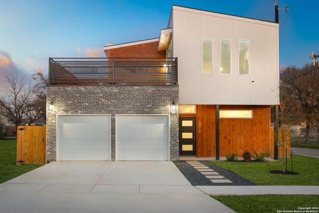 120 Pierce Ave, San Antonio, TX 78208