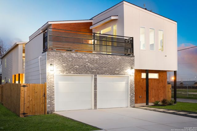 120 Pierce Ave, San Antonio, TX 78208