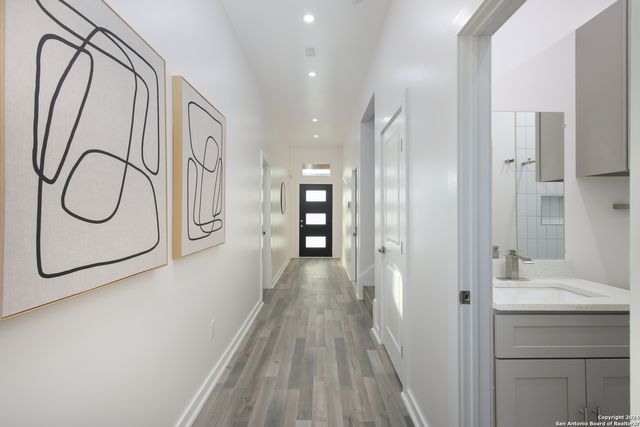 120 Pierce Ave, San Antonio, TX 78208