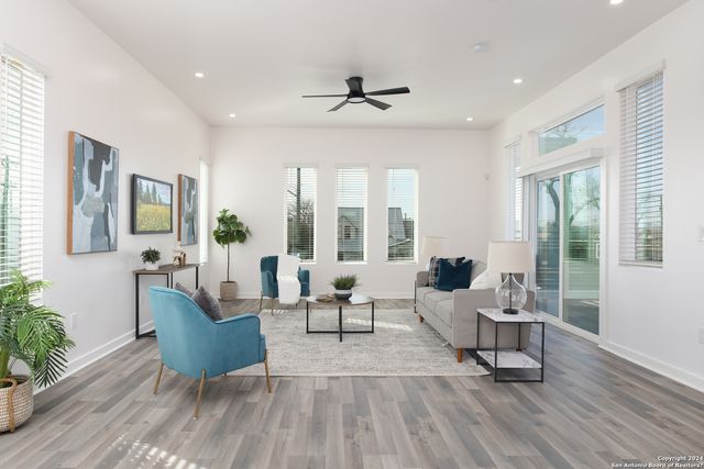 120 Pierce Ave, San Antonio, TX 78208