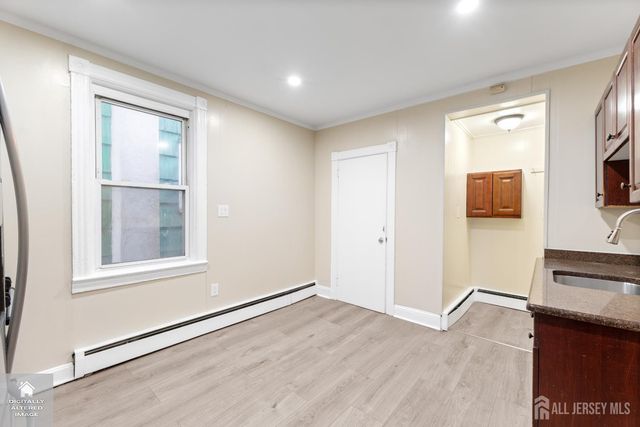 446 baker Place 2, Perth Amboy, NJ 08861