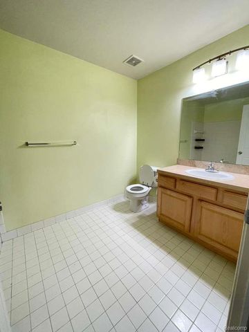 16750 DOVER Drive, Northville Township, MI 48168