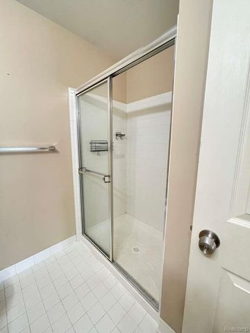 16750 DOVER Drive, Northville Township, MI 48168