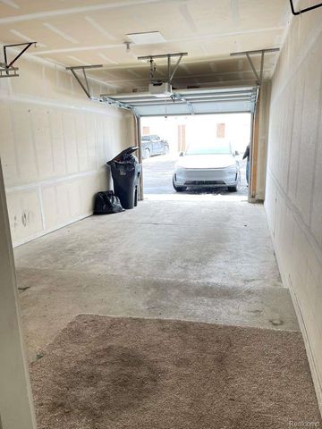 16750 DOVER Drive, Northville Township, MI 48168