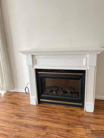 16750 DOVER Drive, Northville Township, MI 48168