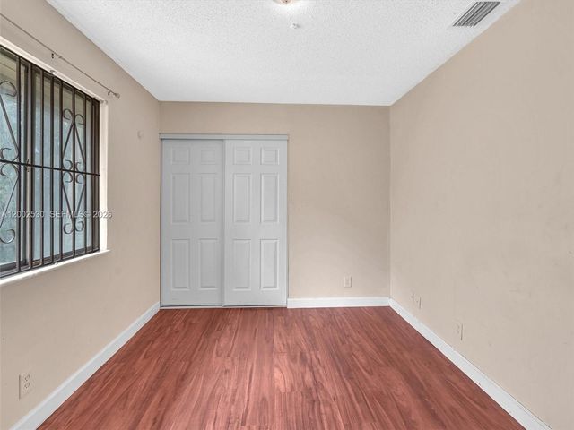 5710 NW 21st St 36-B, Lauderhill, FL 33313