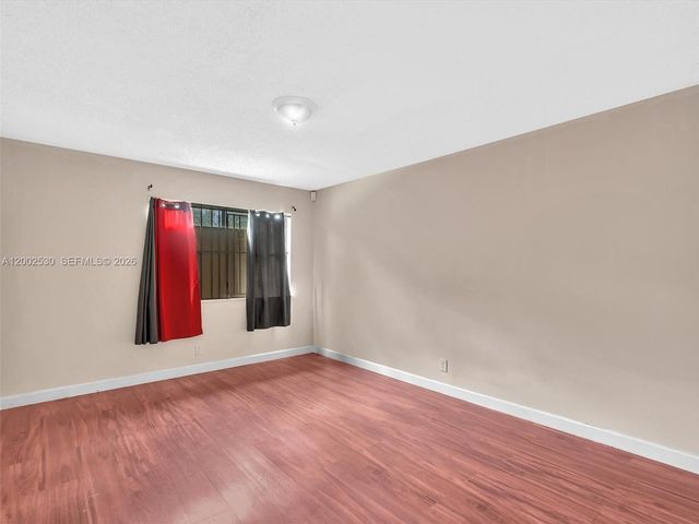 5710 NW 21st St 36-B, Lauderhill, FL 33313