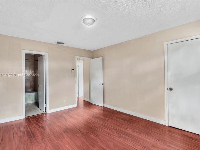 5710 NW 21st St 36-B, Lauderhill, FL 33313