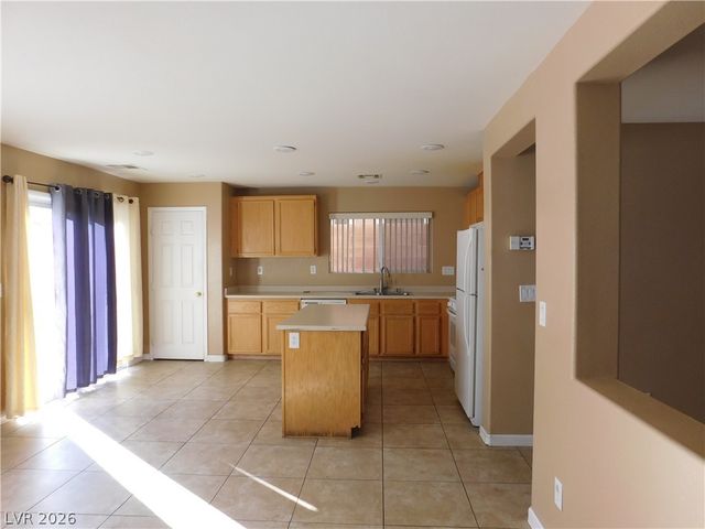 11625 Longhirst Hall Lane, Las Vegas, NV 89138
