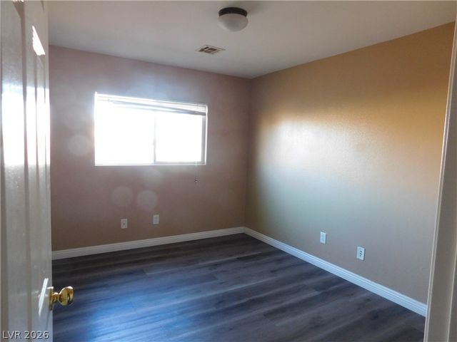 11625 Longhirst Hall Lane, Las Vegas, NV 89138