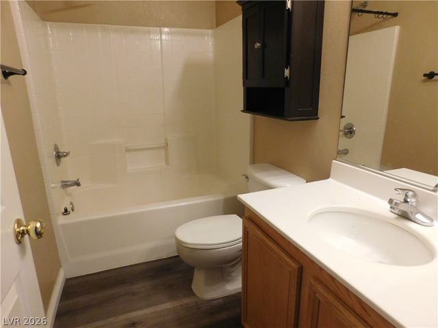 11625 Longhirst Hall Lane, Las Vegas, NV 89138