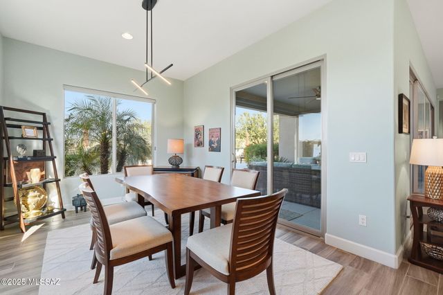 14195 N Los Saguaros Drive, Marana, AZ 85658