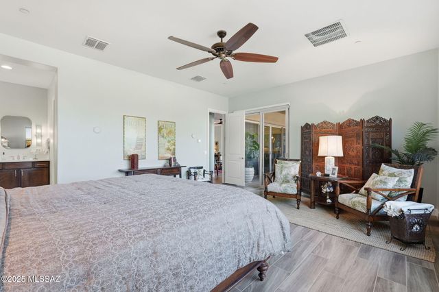 14195 N Los Saguaros Drive, Marana, AZ 85658