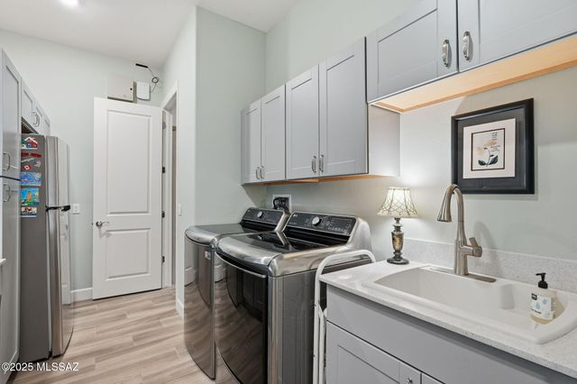 14195 N Los Saguaros Drive, Marana, AZ 85658