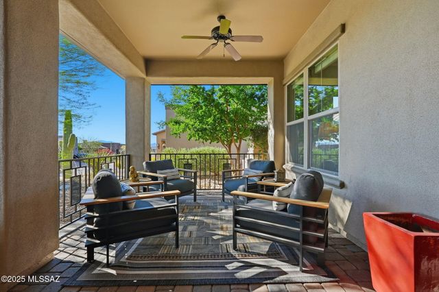 14195 N Los Saguaros Drive, Marana, AZ 85658