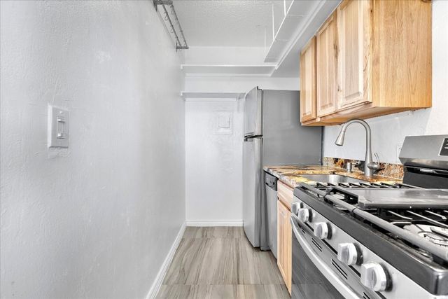 2751 N Surf Road C6, Hollywood, FL 33019