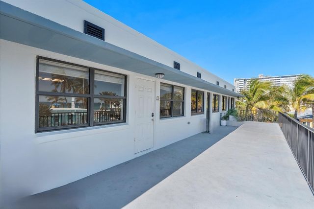 2751 N Surf Road C6, Hollywood, FL 33019