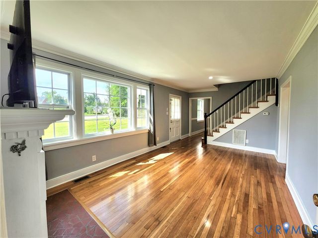 6706 Jahnke Rd, Richmond, VA 23225