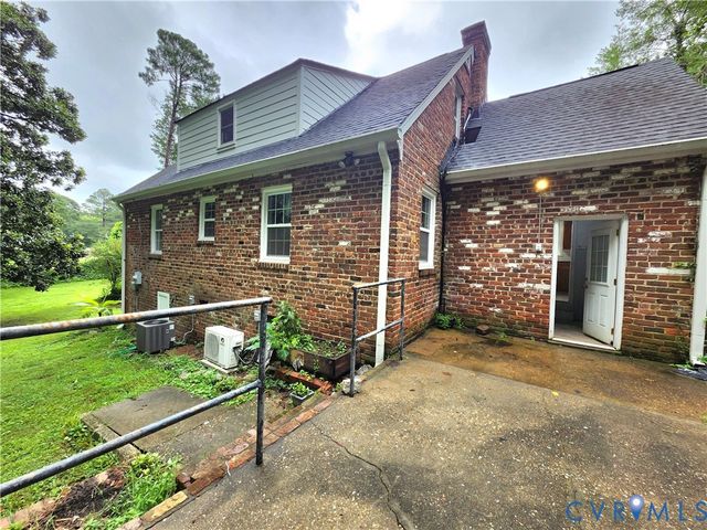 6706 Jahnke Rd, Richmond, VA 23225