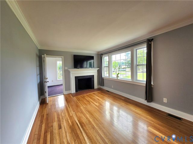 6706 Jahnke Rd, Richmond, VA 23225