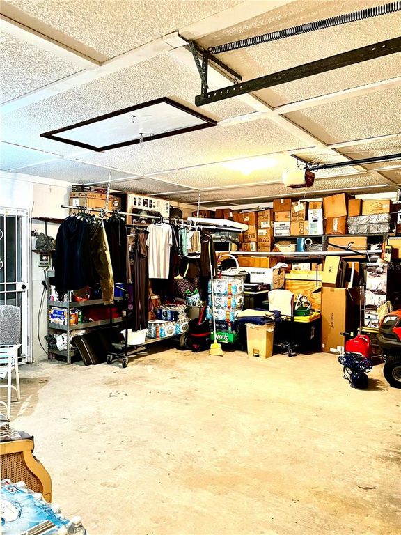 Image 25 of property listing at 1891 FORTUNE COURT, Deltona, FL 32725