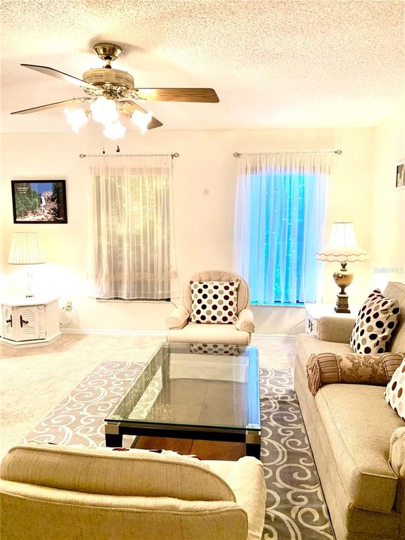 Image 5 of property listing at 1891 FORTUNE COURT, Deltona, FL 32725