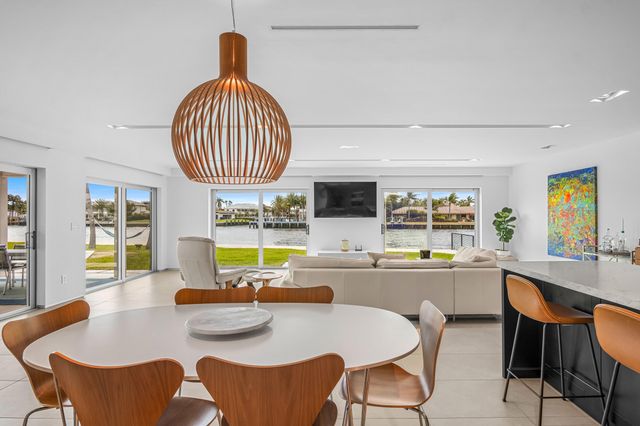 35 Castle Harbor Island, Fort Lauderdale, FL 33308